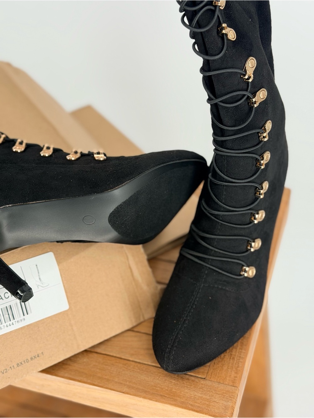NEW Journee Collection Thrill Black Suede Lace-Up Knee-High Heeled Boots 6.5 - Picture 2 of 3